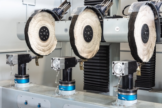 CNC Robot Wheel Polishing Machine For Faucet Door Handle Brass Castings