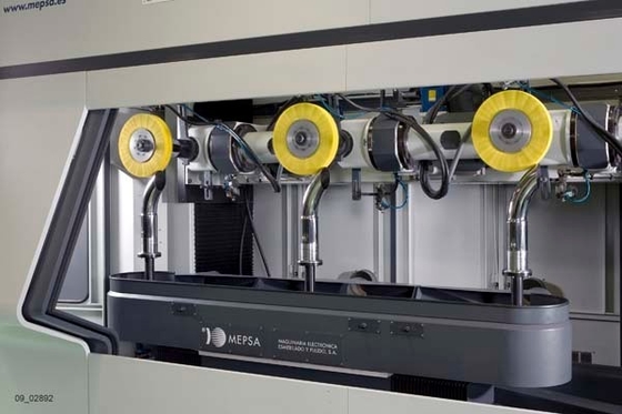Rotary Automatic Brass Tube CNC Polishing Machine High Efficient No Need Dusting