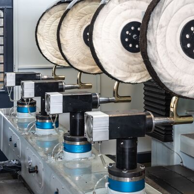 Faucet Surface Treatment Machine Zinc Alloy Automatic Robotic Polishing System For Continuous Production