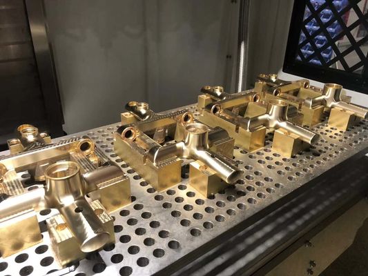 Faucet Automatic Polishing Machine With 6 Axis Rotary Systems and Four Stations