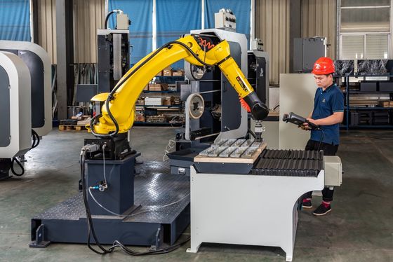 Golf Club Head Polishing Machinery Hardware Manufacturing Plc & Touch Screen Control Cabinets Robot Polishing Grinding Machine
